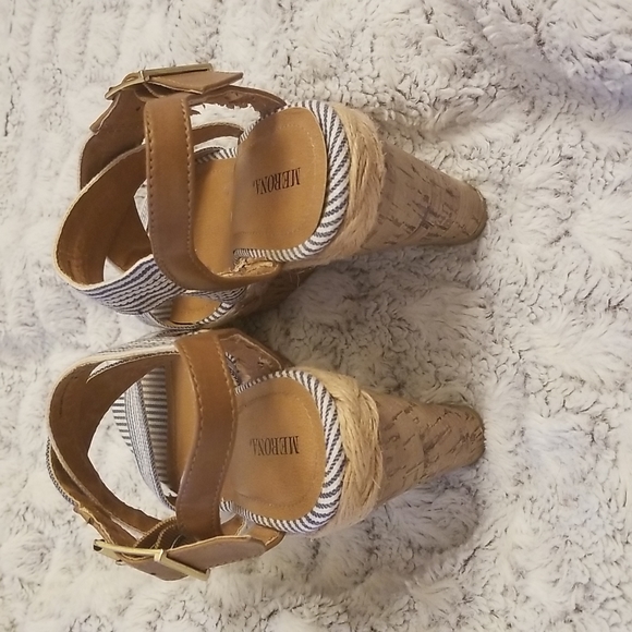 Blue and White Striped Cork Wedges - Picture 4 of 7